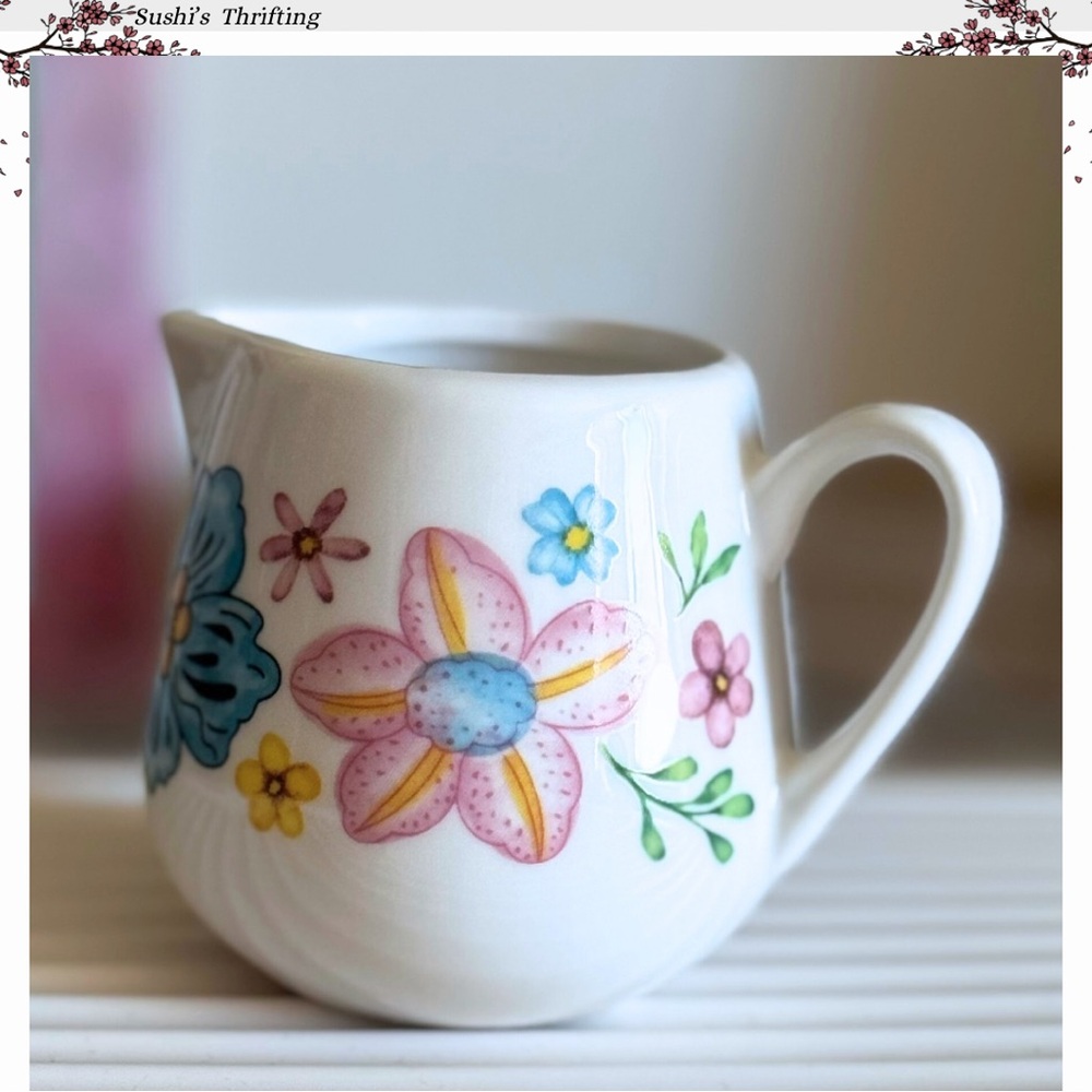 Milk Creamer Ceramic Pitcher 7.5 oz - Picture 2 of 4